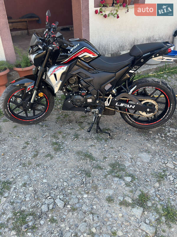 Мотоцикл Без обтекателей (Naked bike) Lifan SR 220 2024 в Борщеве