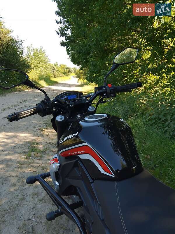 Мотоцикл Классик Lifan SR 220 2024 в Дерно