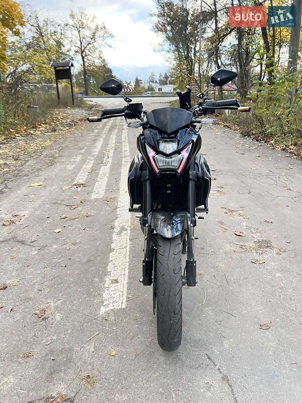 Мотоцикл Без обтекателей (Naked bike) Lifan SR 220 2024 в Белогородке фото 5 Мотоцикл Без обтекателей (Naked bike) Lifan SR 220 2024 в Белогородке