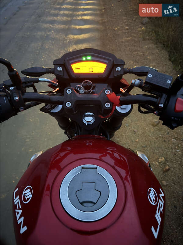 Мотоцикл Классік Lifan SR 220 2024 в Помічній