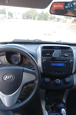 Внедорожник / Кроссовер Lifan X60 2013 в 
