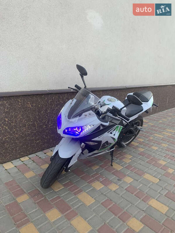 Спортбайк Like.Bike Earth 2023 в Одесі