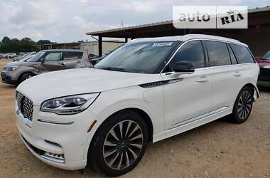 Позашляховик / Кросовер Lincoln Aviator 2023 в 