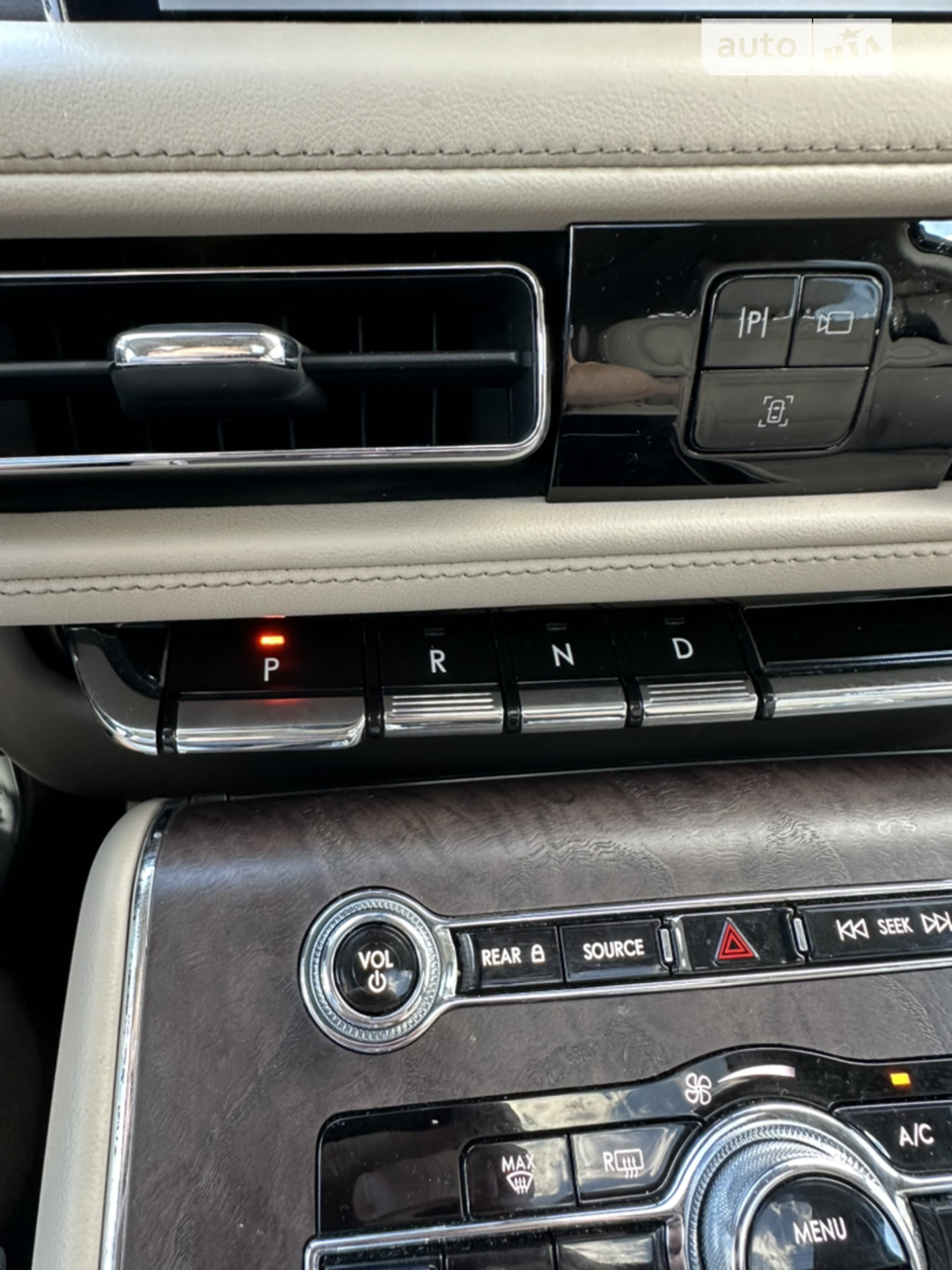 2022 Lincoln Aviator - мініатюра 47