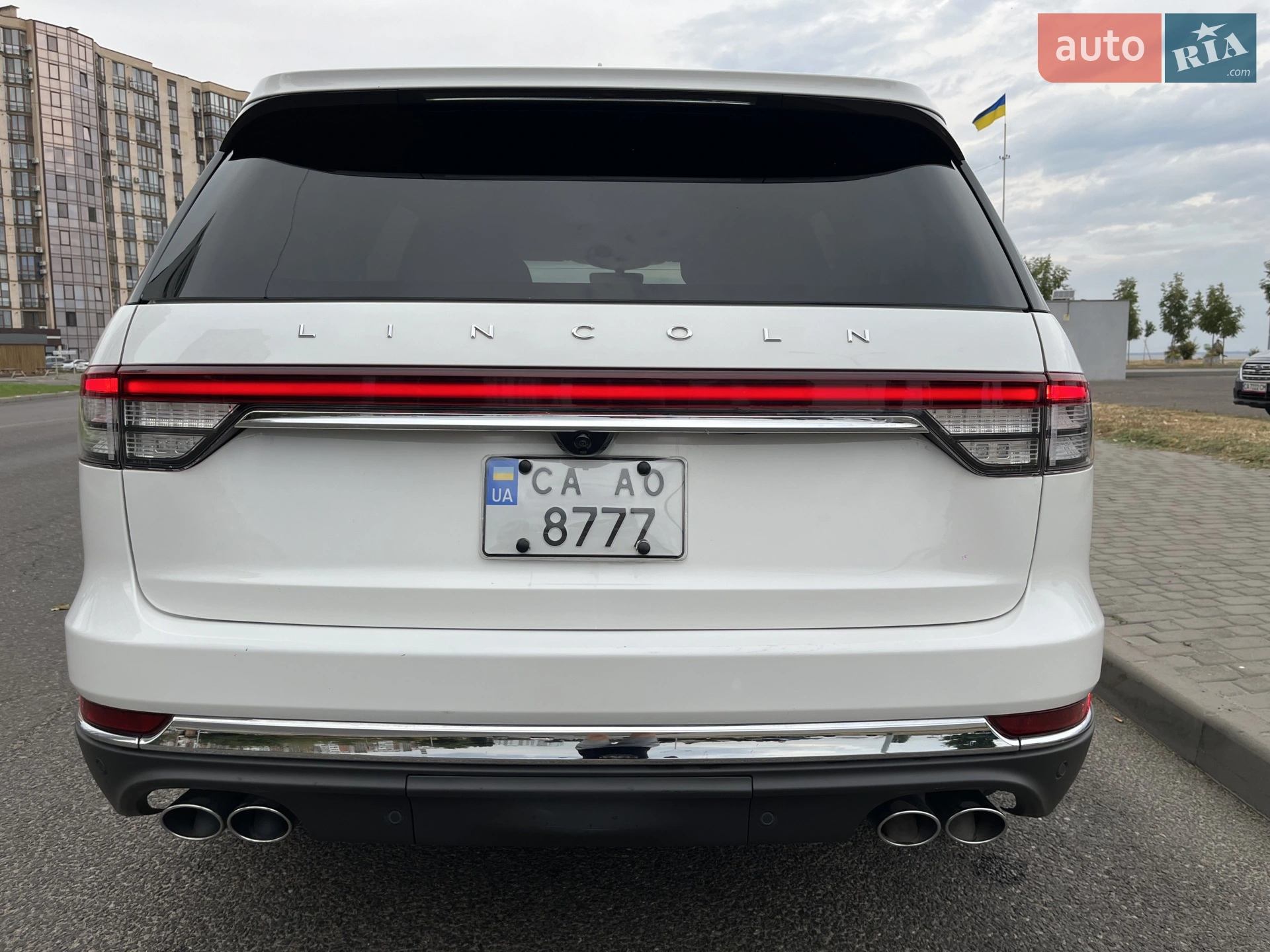 2021 Lincoln Aviator - мініатюра 13