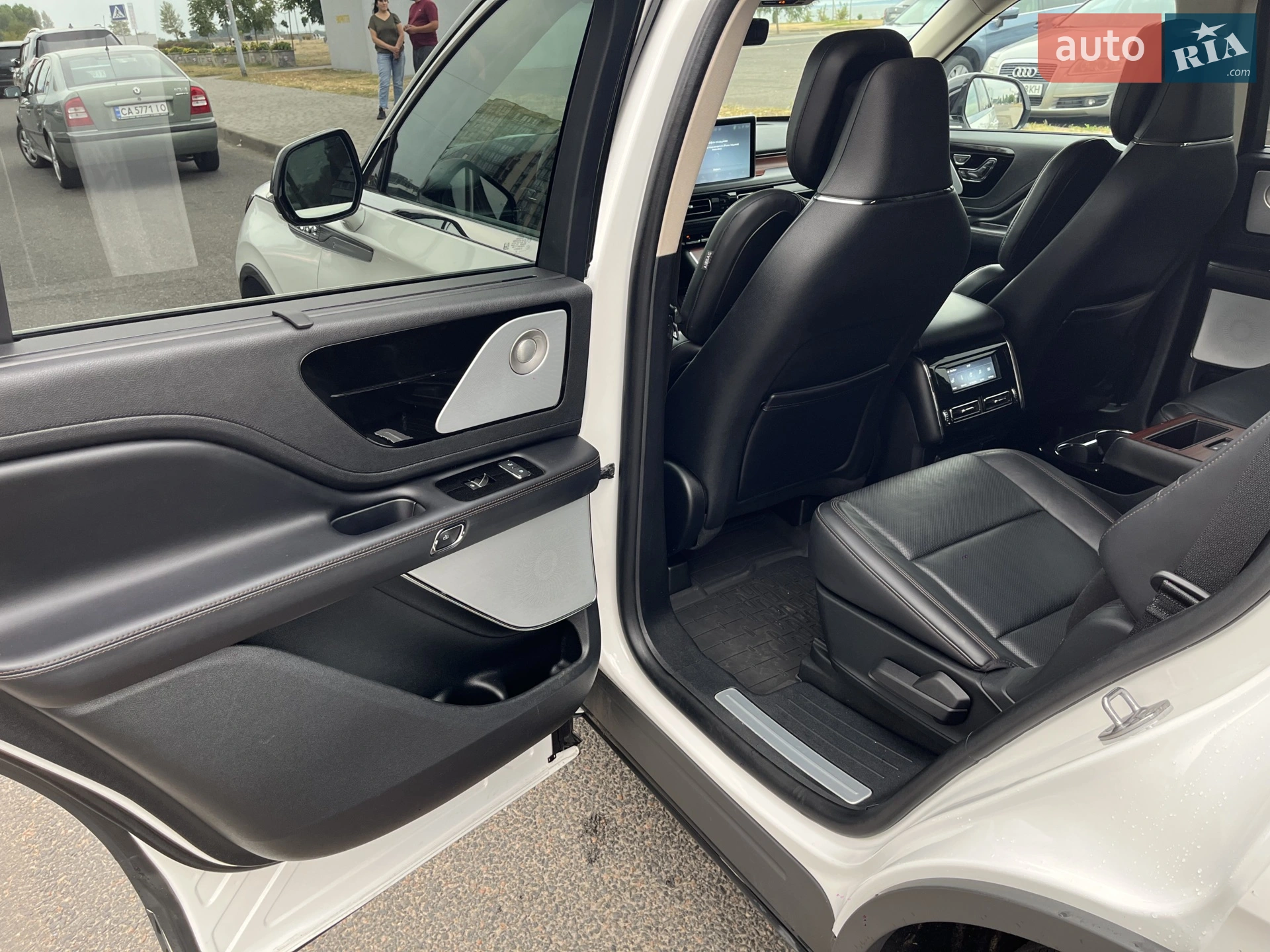 2021 Lincoln Aviator - мініатюра 42
