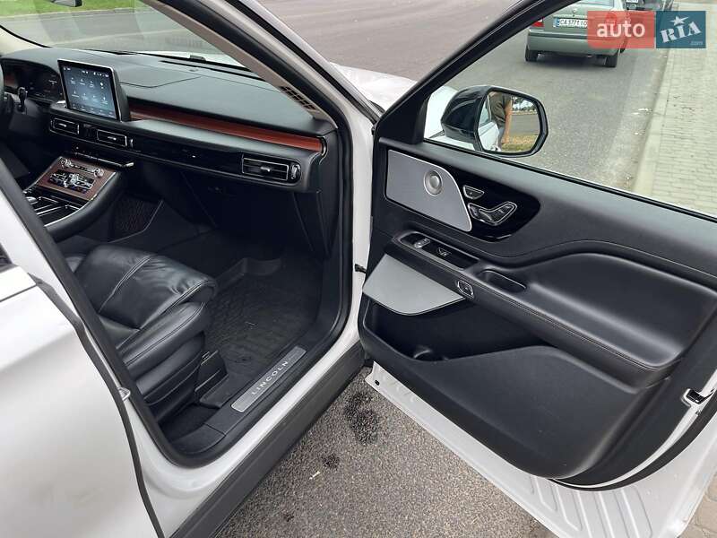 Внедорожник / Кроссовер Lincoln Aviator 2021 в Черкассах