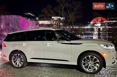Позашляховик / Кросовер Lincoln Aviator 2020 в 