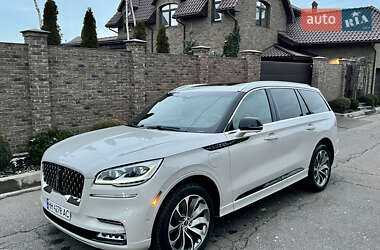 Позашляховик / Кросовер Lincoln Aviator 2020 в 