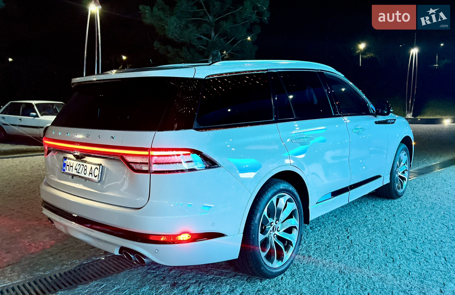 2020 Lincoln Aviator - мініатюра 13