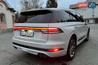 Позашляховик / Кросовер Lincoln Aviator 2020 в 