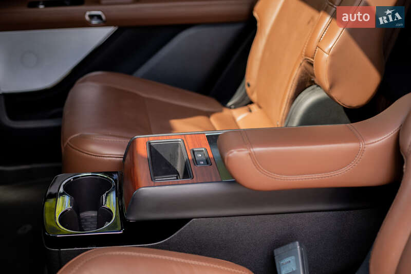 Позашляховик / Кросовер Lincoln Aviator 2020 в Києві