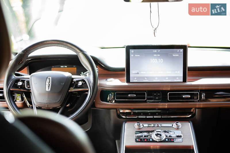 Позашляховик / Кросовер Lincoln Aviator 2020 в Києві