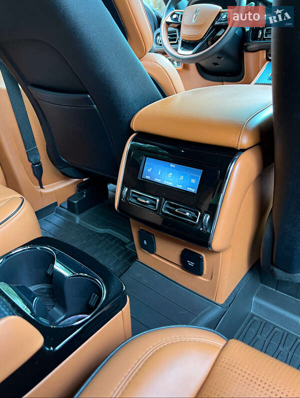 Позашляховик / Кросовер Lincoln Aviator 2021 в Києві