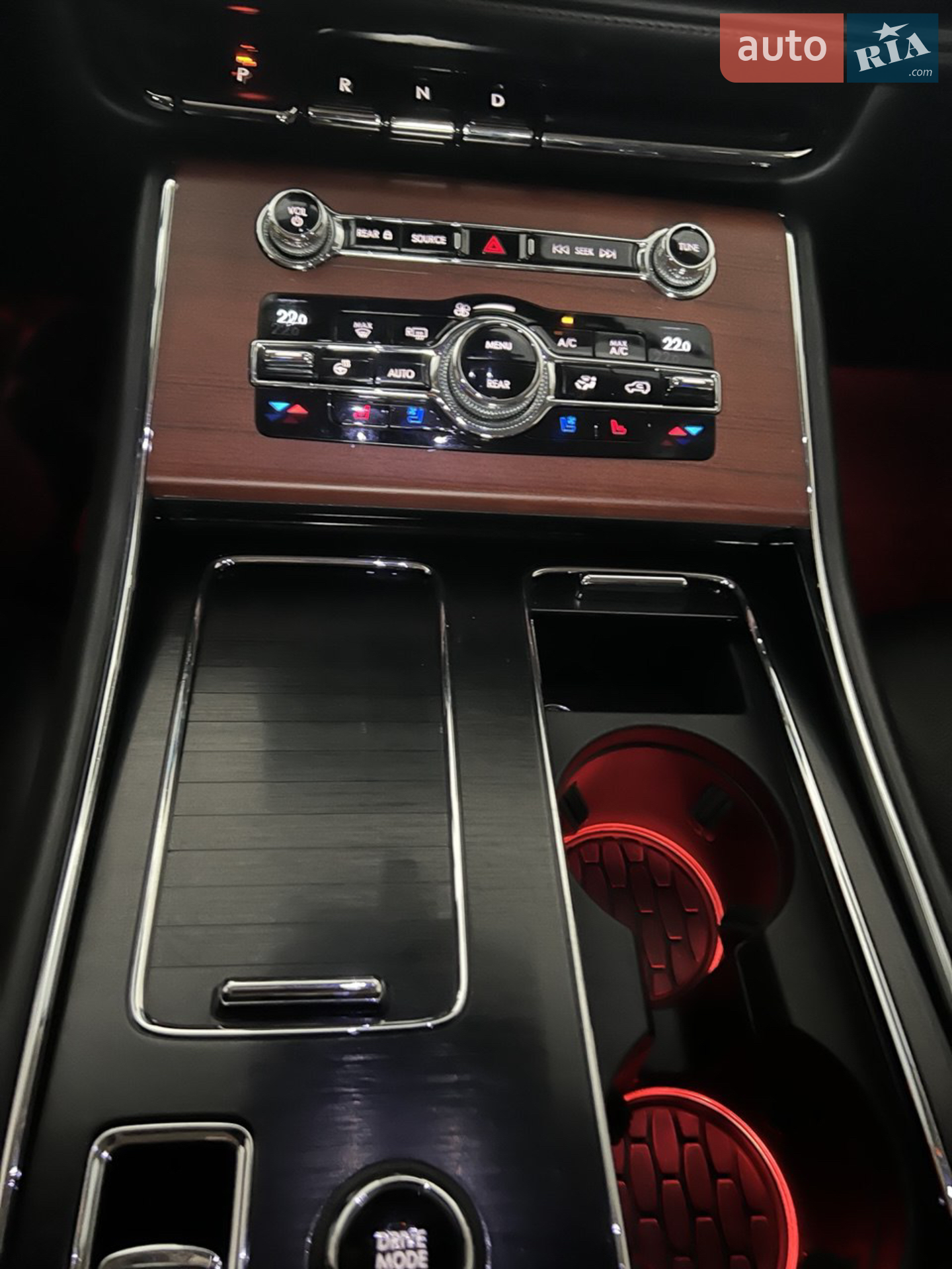 2021 Lincoln Aviator - мініатюра 32