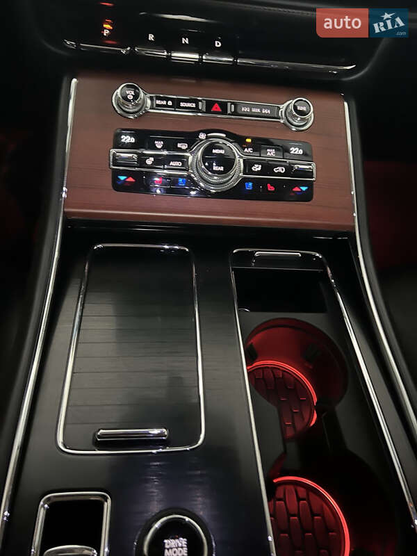 Позашляховик / Кросовер Lincoln Aviator 2021 в Києві