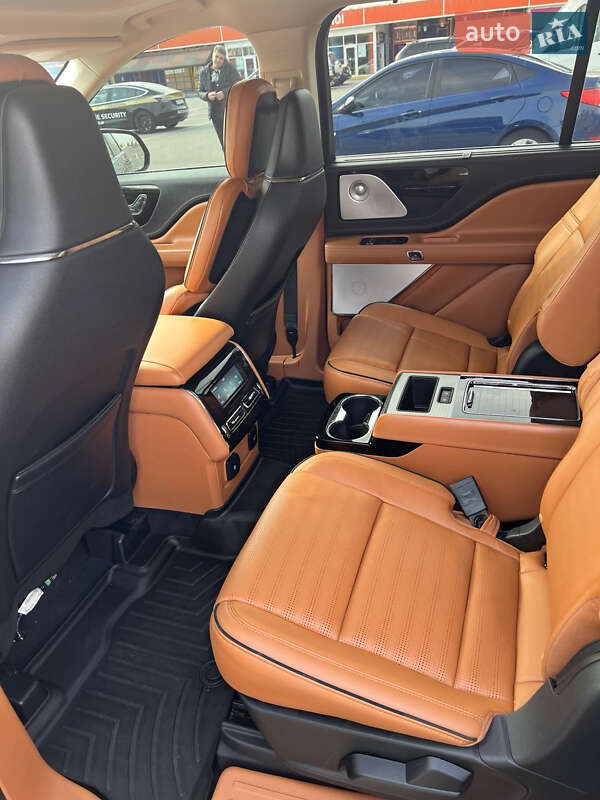 Внедорожник / Кроссовер Lincoln Aviator 2020 в Киеве