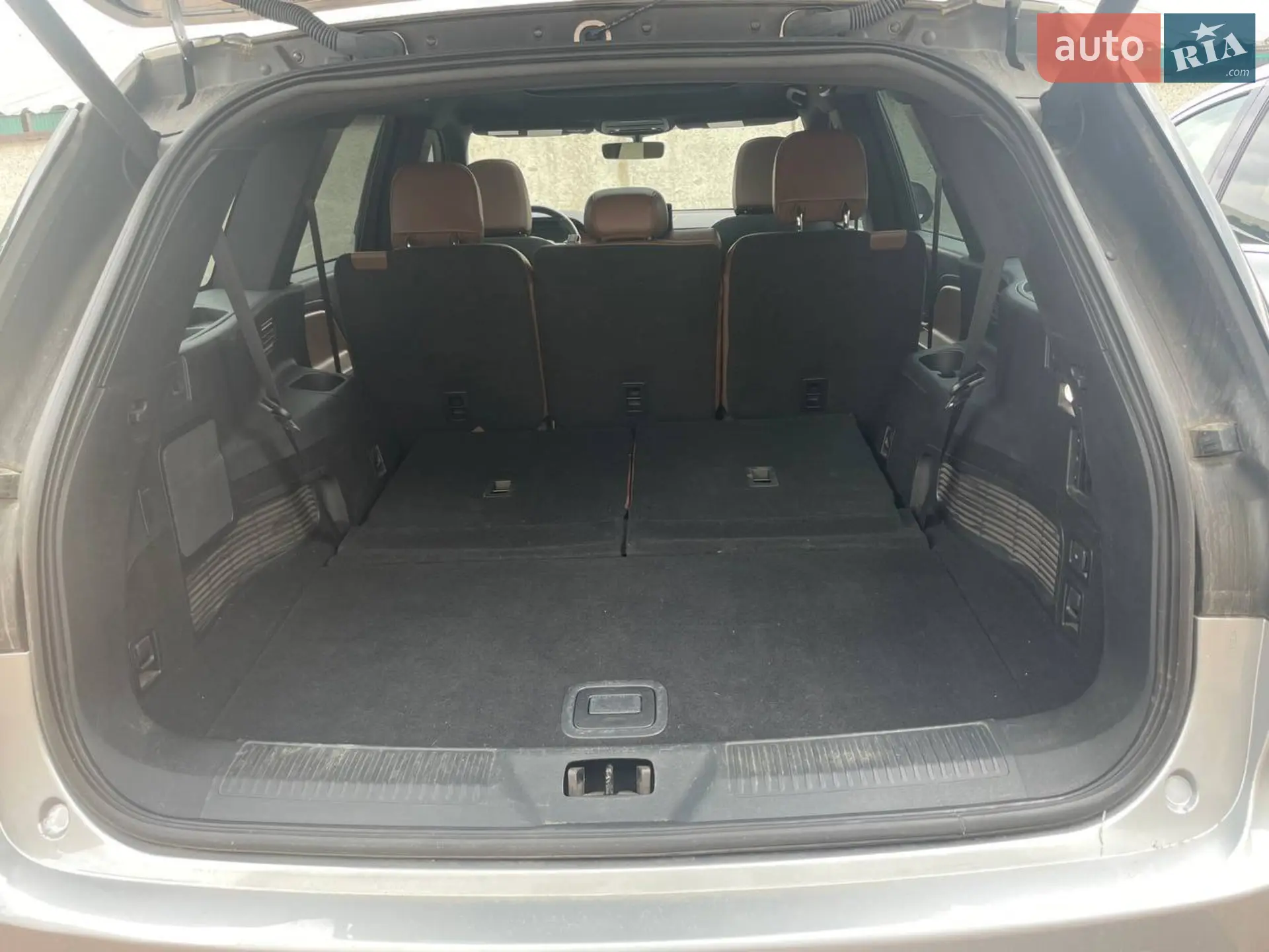 2021 Lincoln Aviator - мініатюра 5