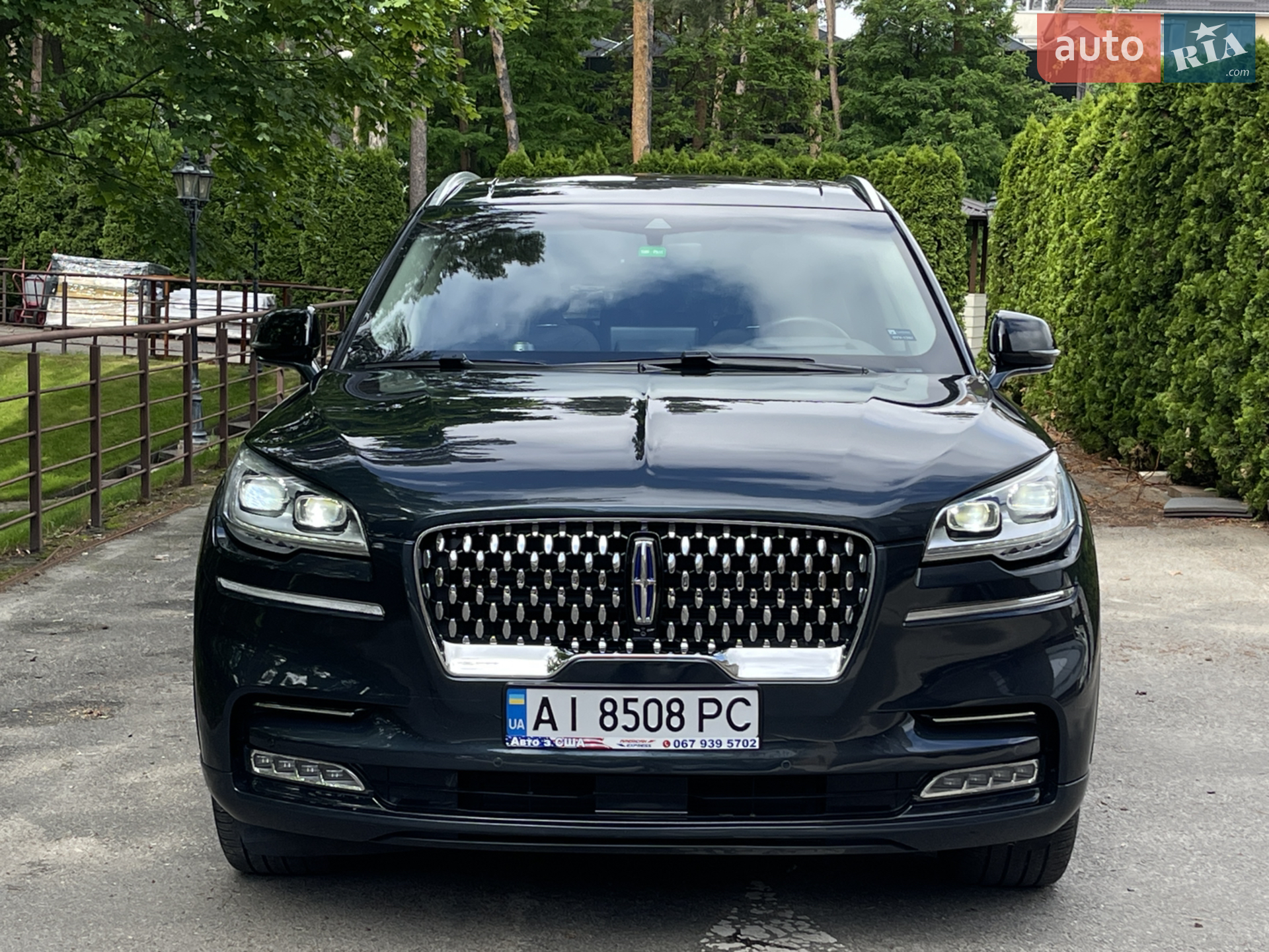 2022 Lincoln Aviator - фото 1