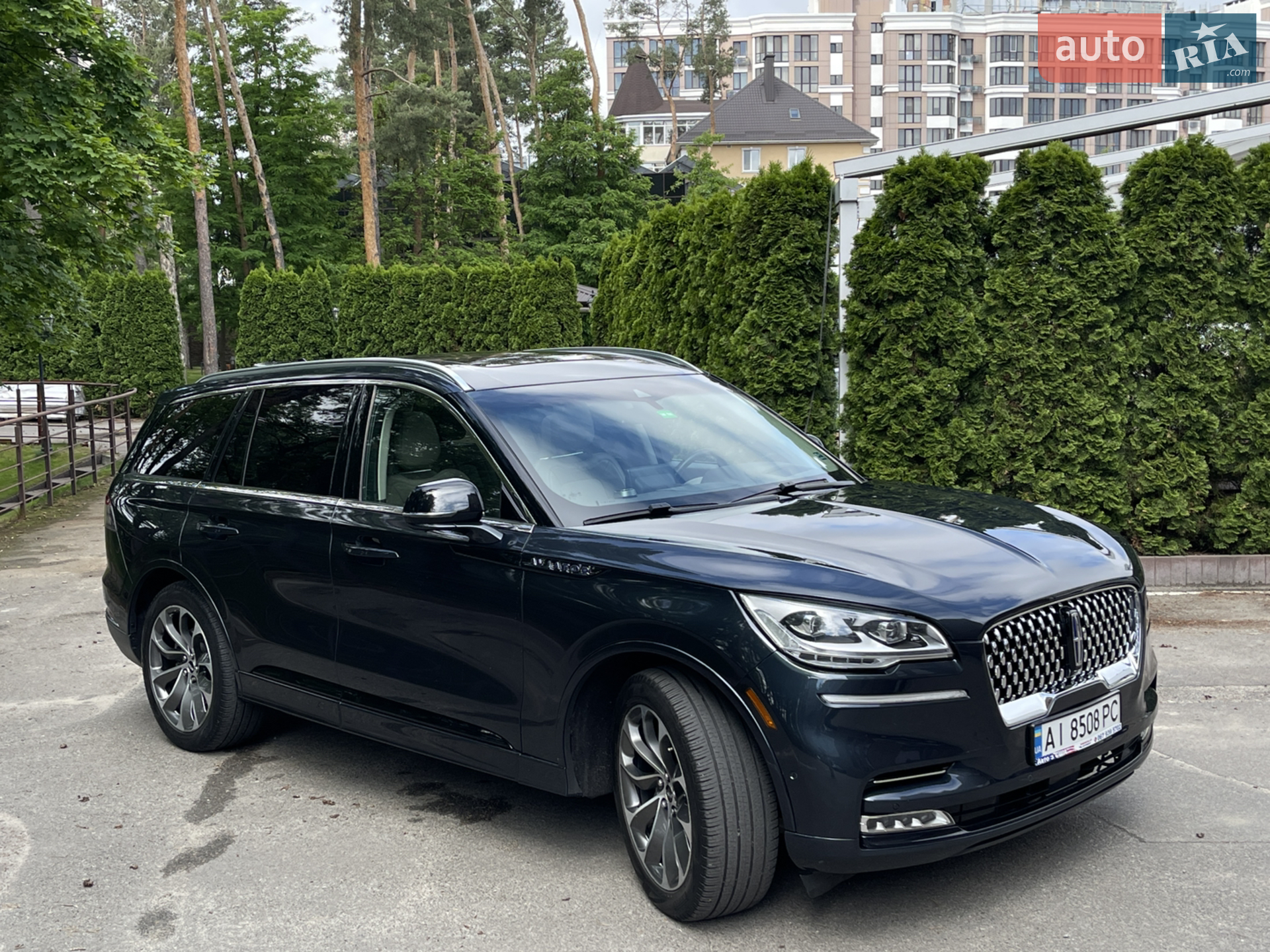 2022 Lincoln Aviator - мініатюра 9