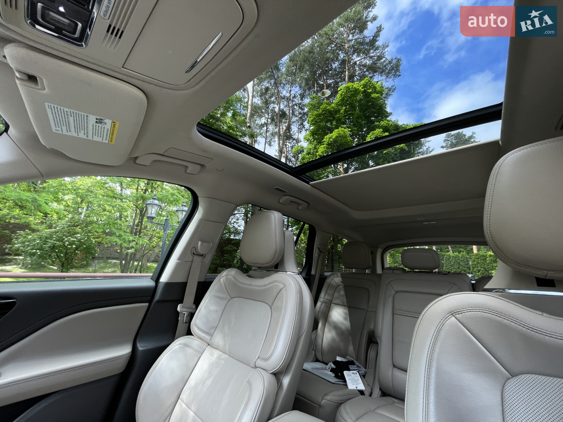 2022 Lincoln Aviator - мініатюра 11