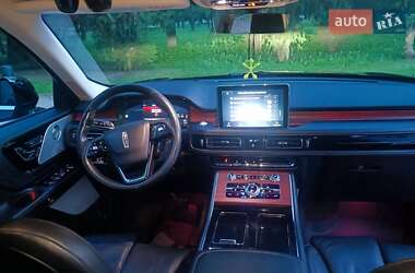 Позашляховик / Кросовер Lincoln Aviator 2023 в 