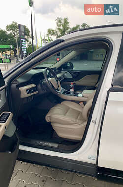 Внедорожник / Кроссовер Lincoln Aviator 2022 в 