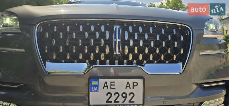 Внедорожник / Кроссовер Lincoln Aviator 2020 в Днепре