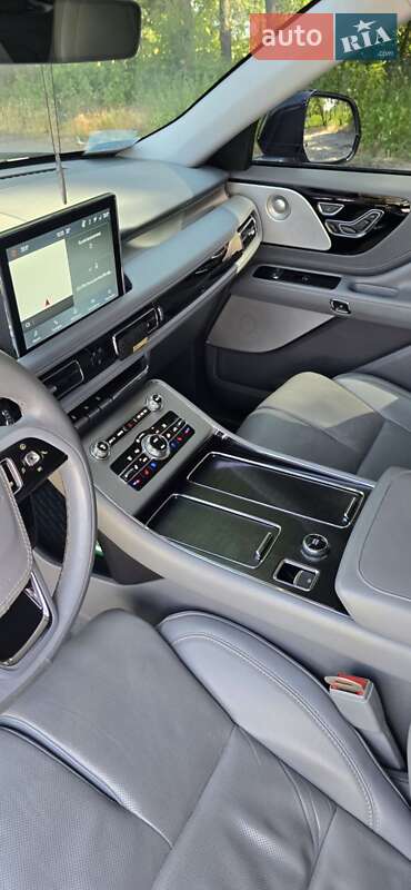 Внедорожник / Кроссовер Lincoln Aviator 2020 в Днепре