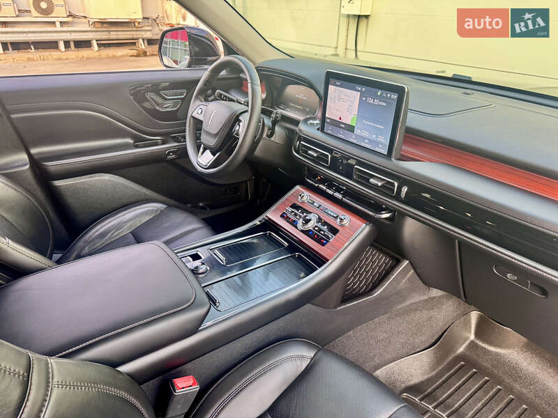 Внедорожник / Кроссовер Lincoln Aviator 2022 в Киеве