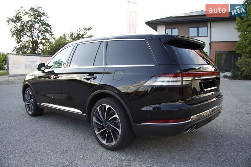 Позашляховик / Кросовер Lincoln Aviator 2022 в Ужгороді