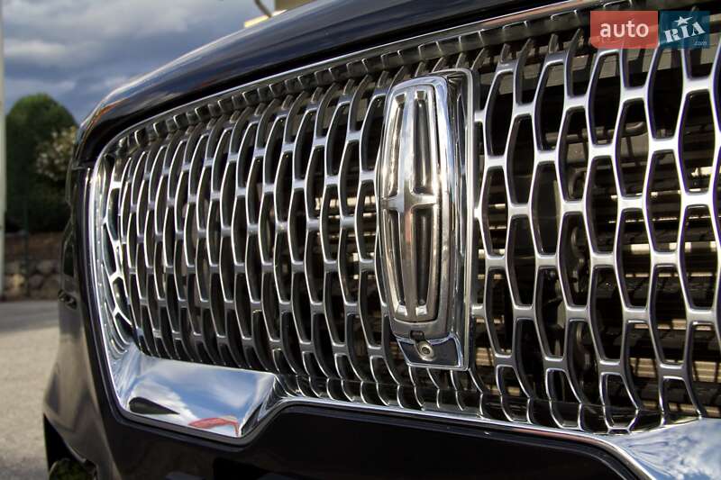 Позашляховик / Кросовер Lincoln Aviator 2022 в Ужгороді