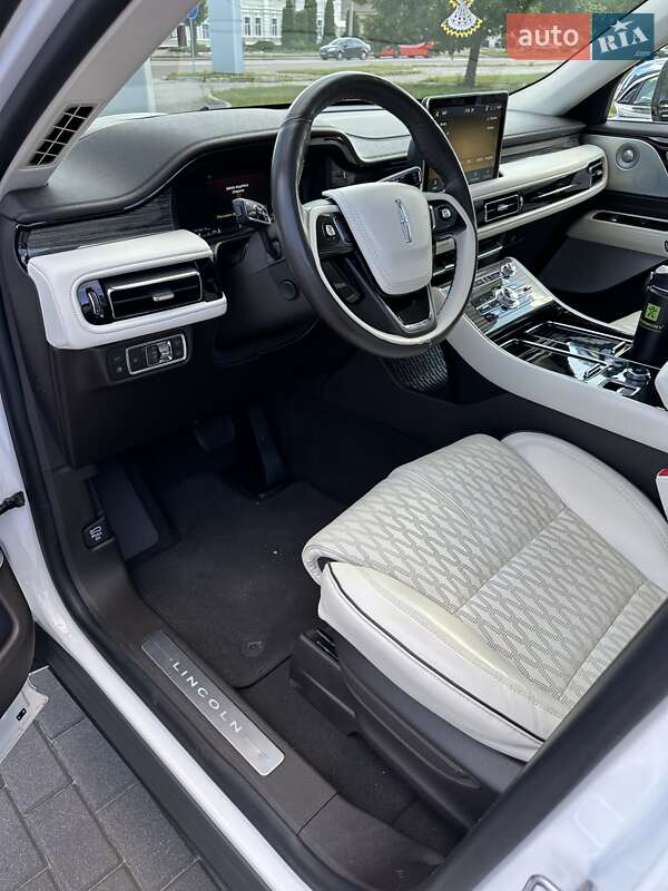 Внедорожник / Кроссовер Lincoln Aviator 2021 в Киеве