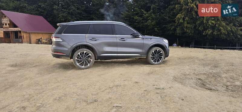 Внедорожник / Кроссовер Lincoln Aviator 2020 в Днепре