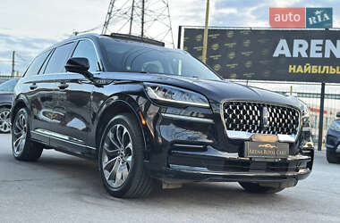 Внедорожник / Кроссовер Lincoln Aviator 2023 в 