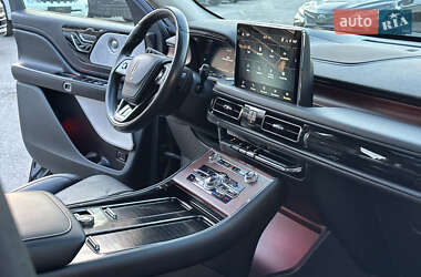 Внедорожник / Кроссовер Lincoln Aviator 2023 в 