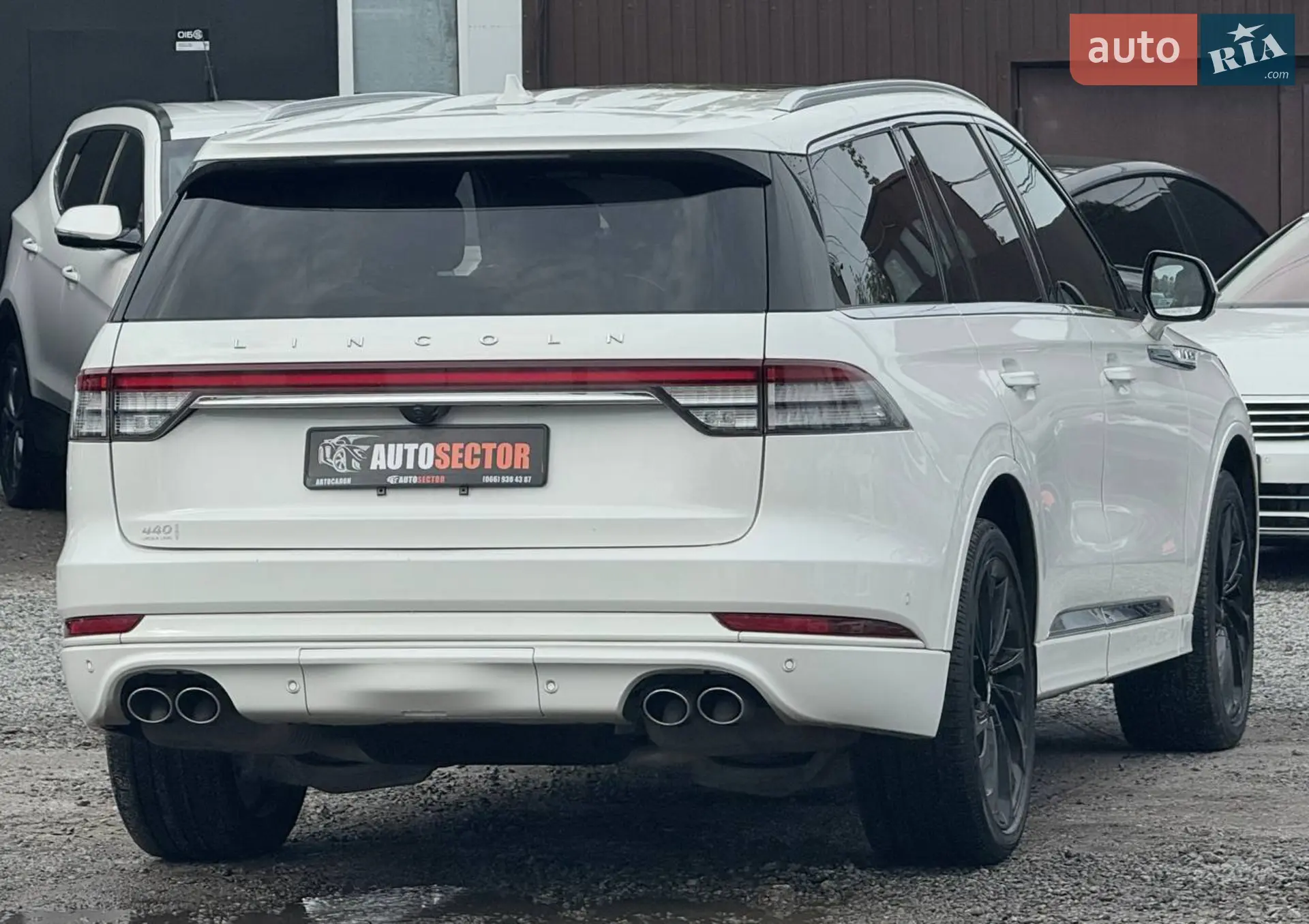 2021 Lincoln Aviator - мініатюра 12