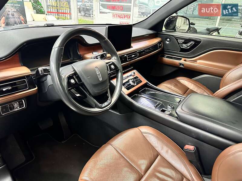 Внедорожник / Кроссовер Lincoln Aviator 2021 в Киеве