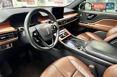 Внедорожник / Кроссовер Lincoln Aviator 2021 в 