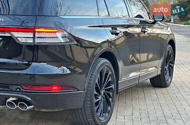 Внедорожник / Кроссовер Lincoln Aviator 2022 в 