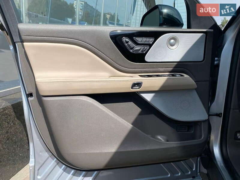 Внедорожник / Кроссовер Lincoln Aviator 2019 в Киеве фото 19 Внедорожник / Кроссовер Lincoln Aviator 2019 в Киеве