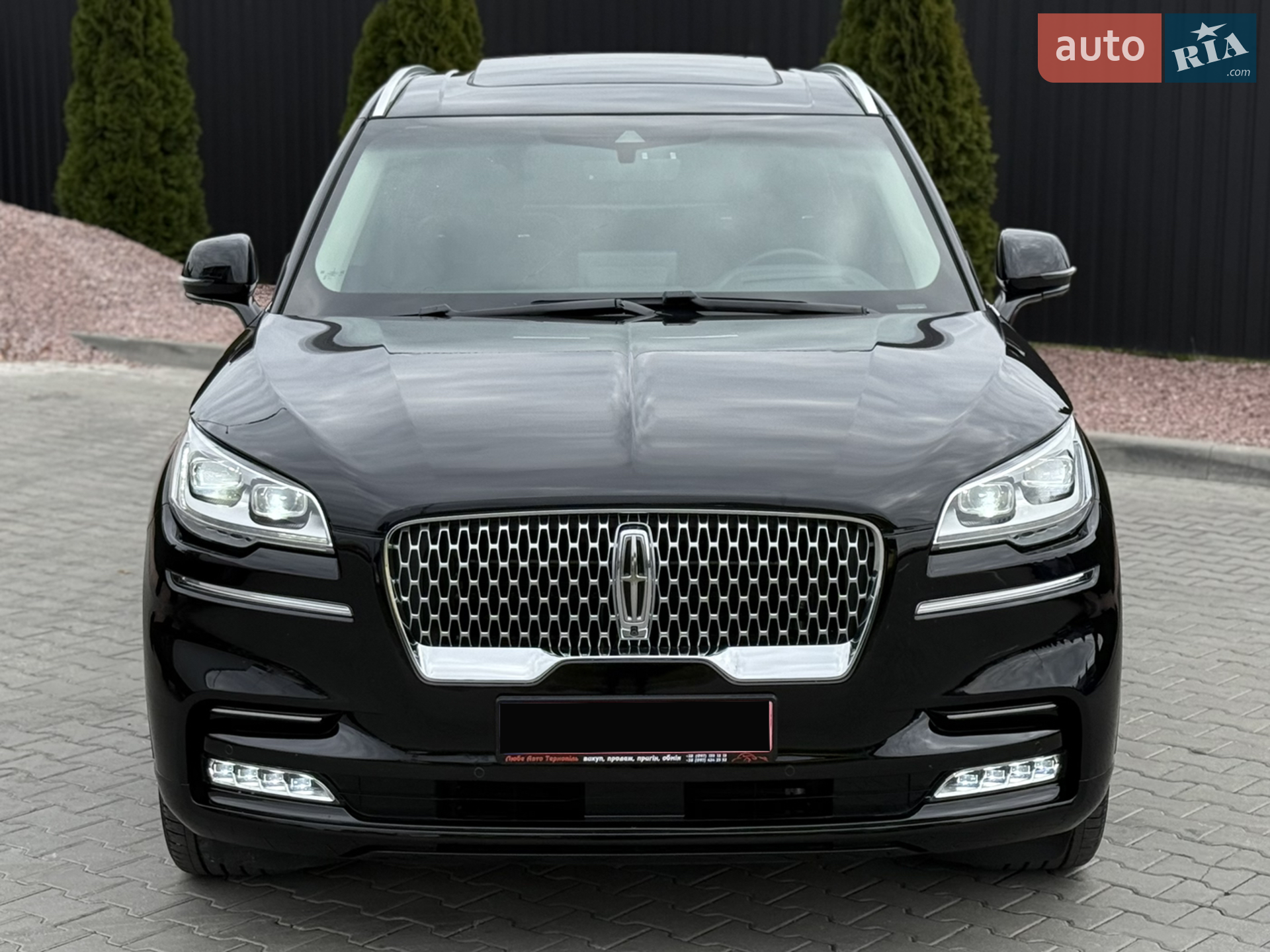 2020 Lincoln Aviator - мініатюра 8
