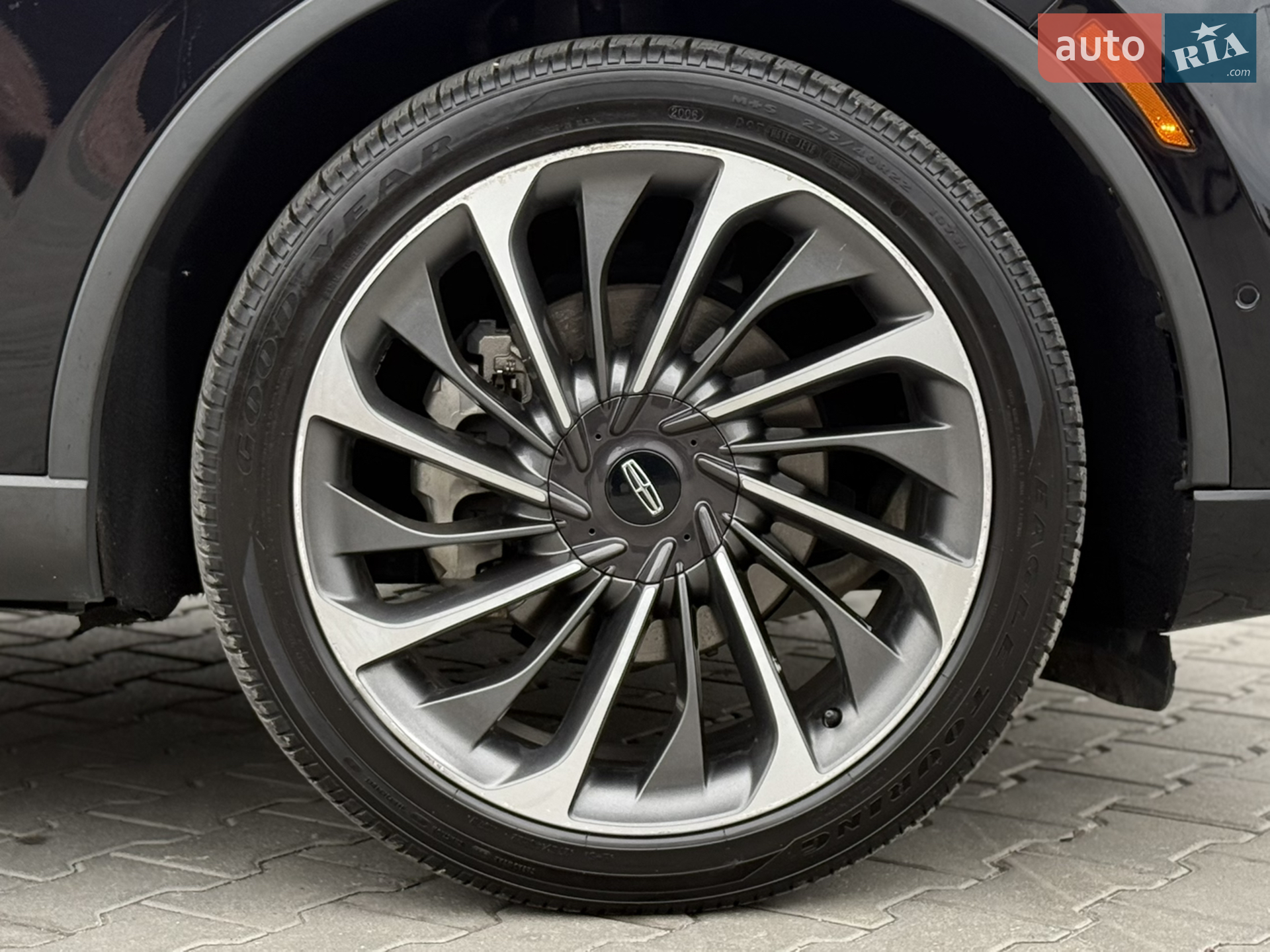 2020 Lincoln Aviator - мініатюра 31