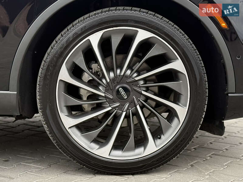 Позашляховик / Кросовер Lincoln Aviator 2020 в Тернополі фото 31 Позашляховик / Кросовер Lincoln Aviator 2020 в Тернополі