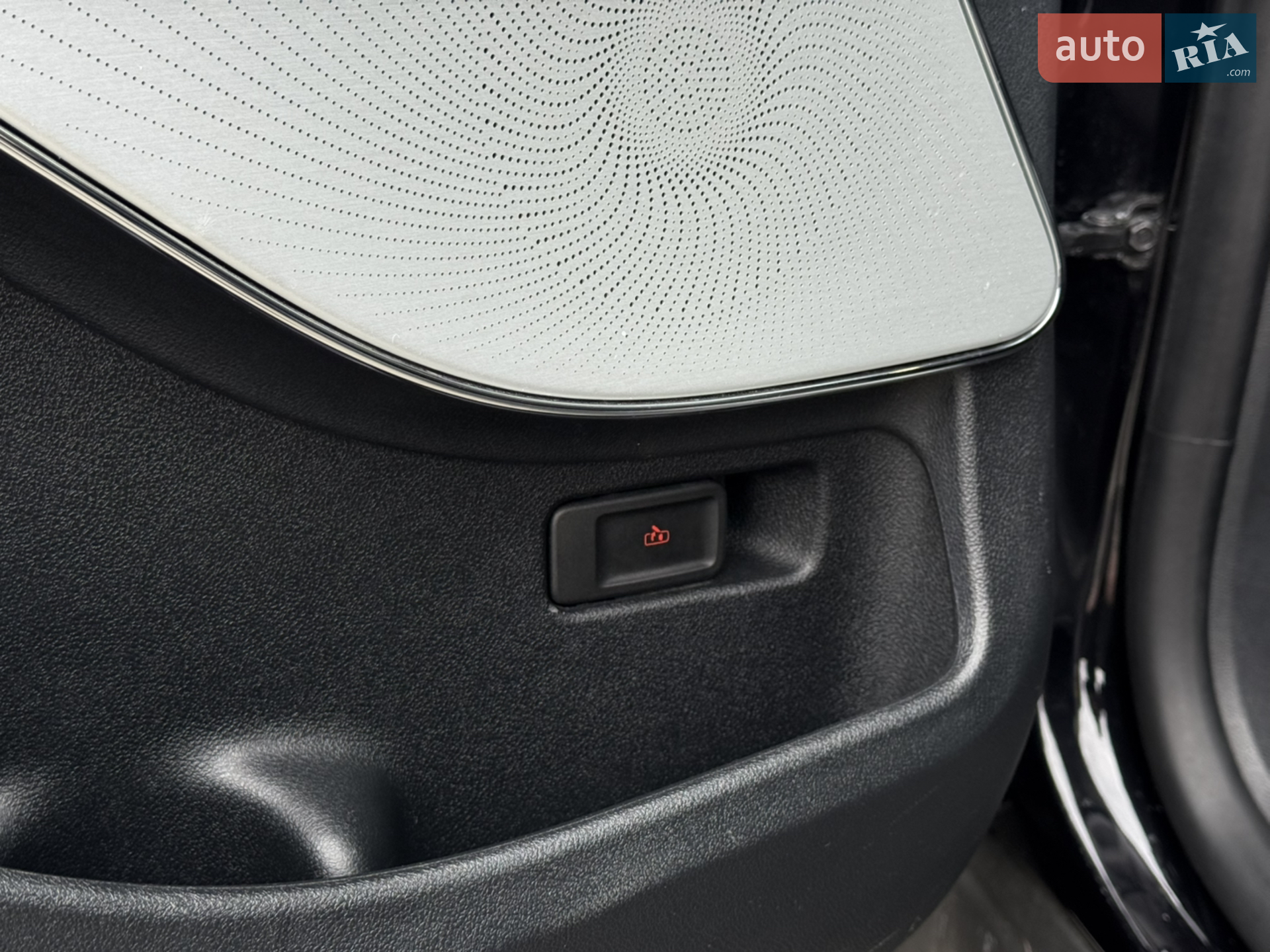 2020 Lincoln Aviator - мініатюра 46