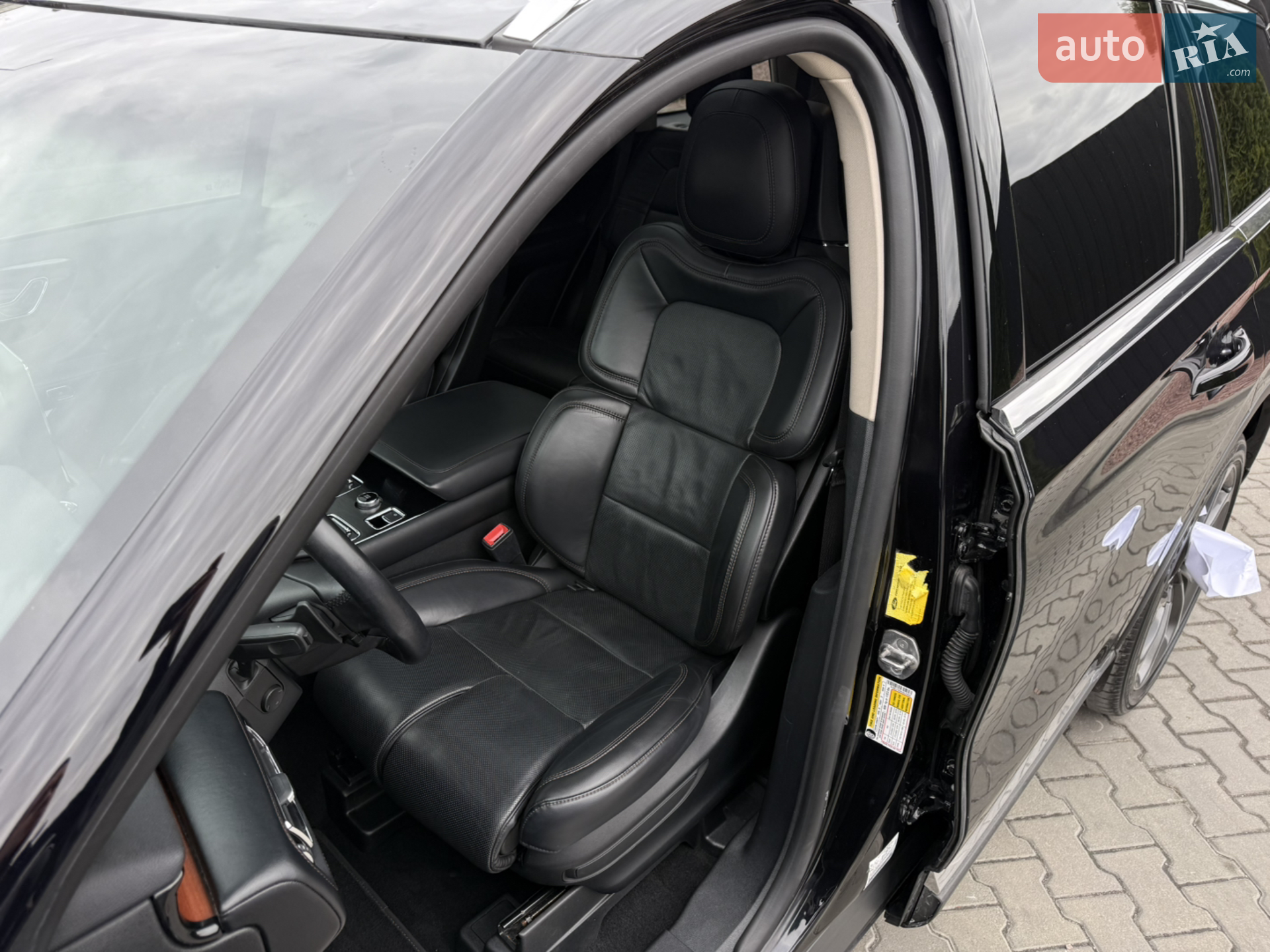 2020 Lincoln Aviator - мініатюра 49