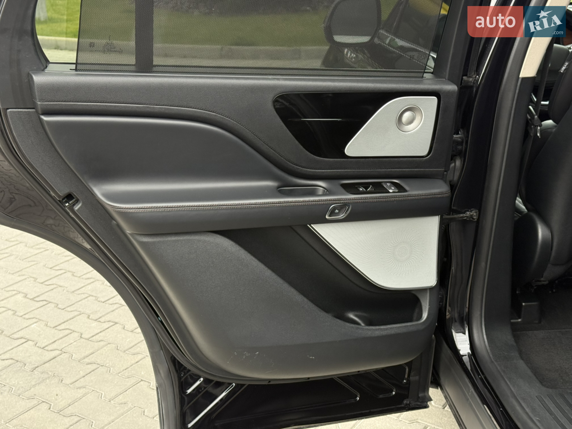 2020 Lincoln Aviator - мініатюра 66