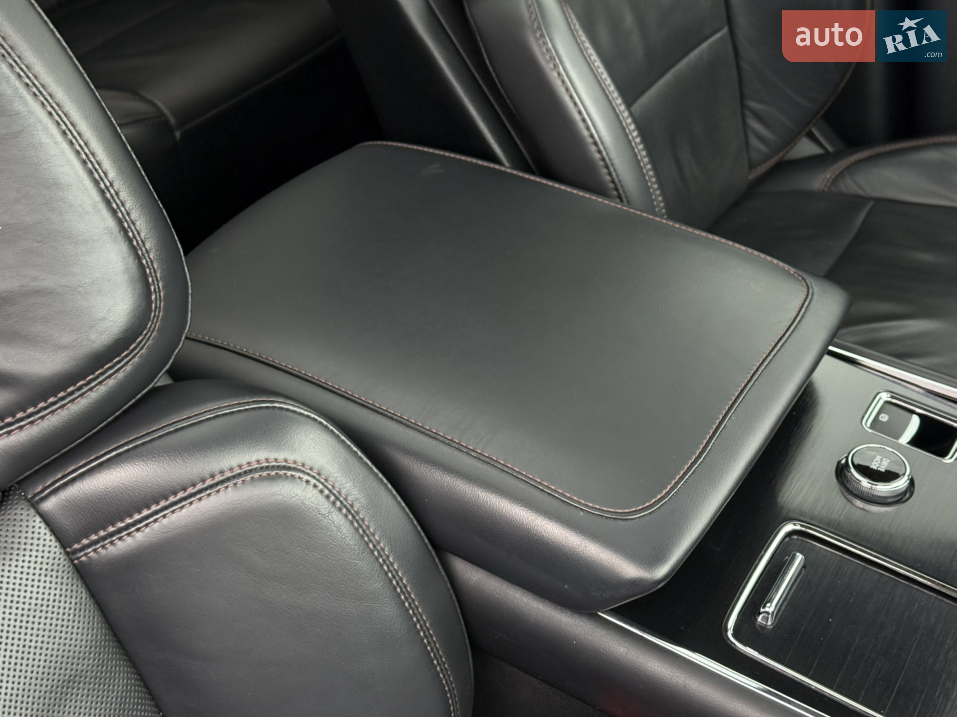 2020 Lincoln Aviator - мініатюра 88