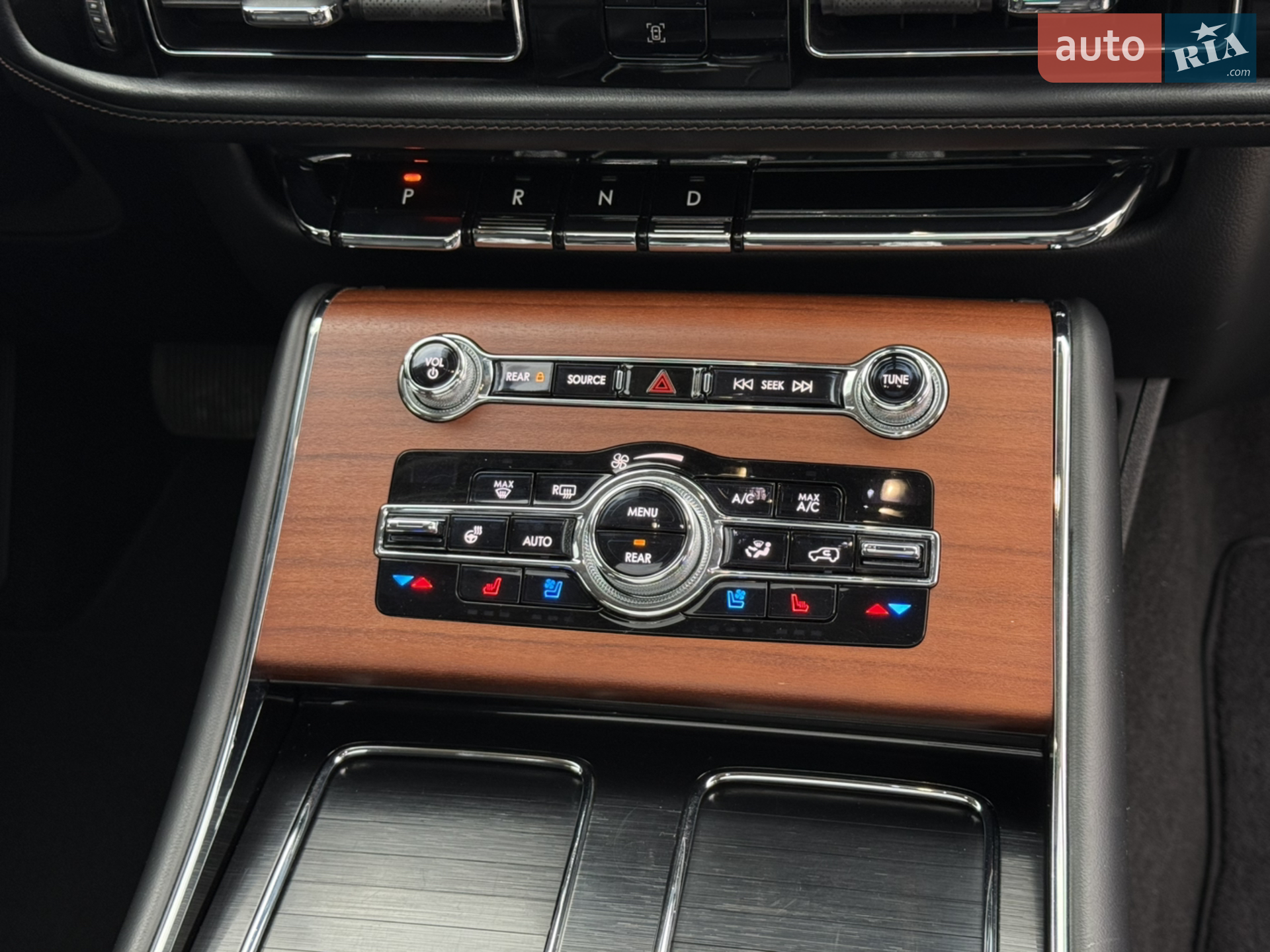 2020 Lincoln Aviator - мініатюра 85