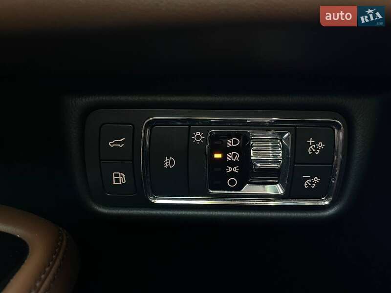 Внедорожник / Кроссовер Lincoln Aviator 2021 в Киеве фото 23 Внедорожник / Кроссовер Lincoln Aviator 2021 в Киеве